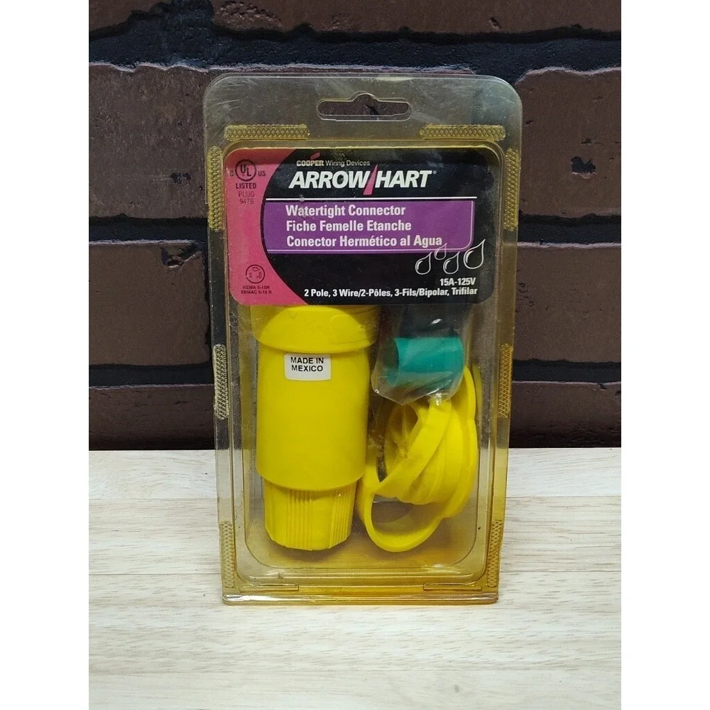 Eaton Arrow Hart 15-Amp 125-Volt NEMA 5-15 Watertight 3-wire Industrial Connecto
